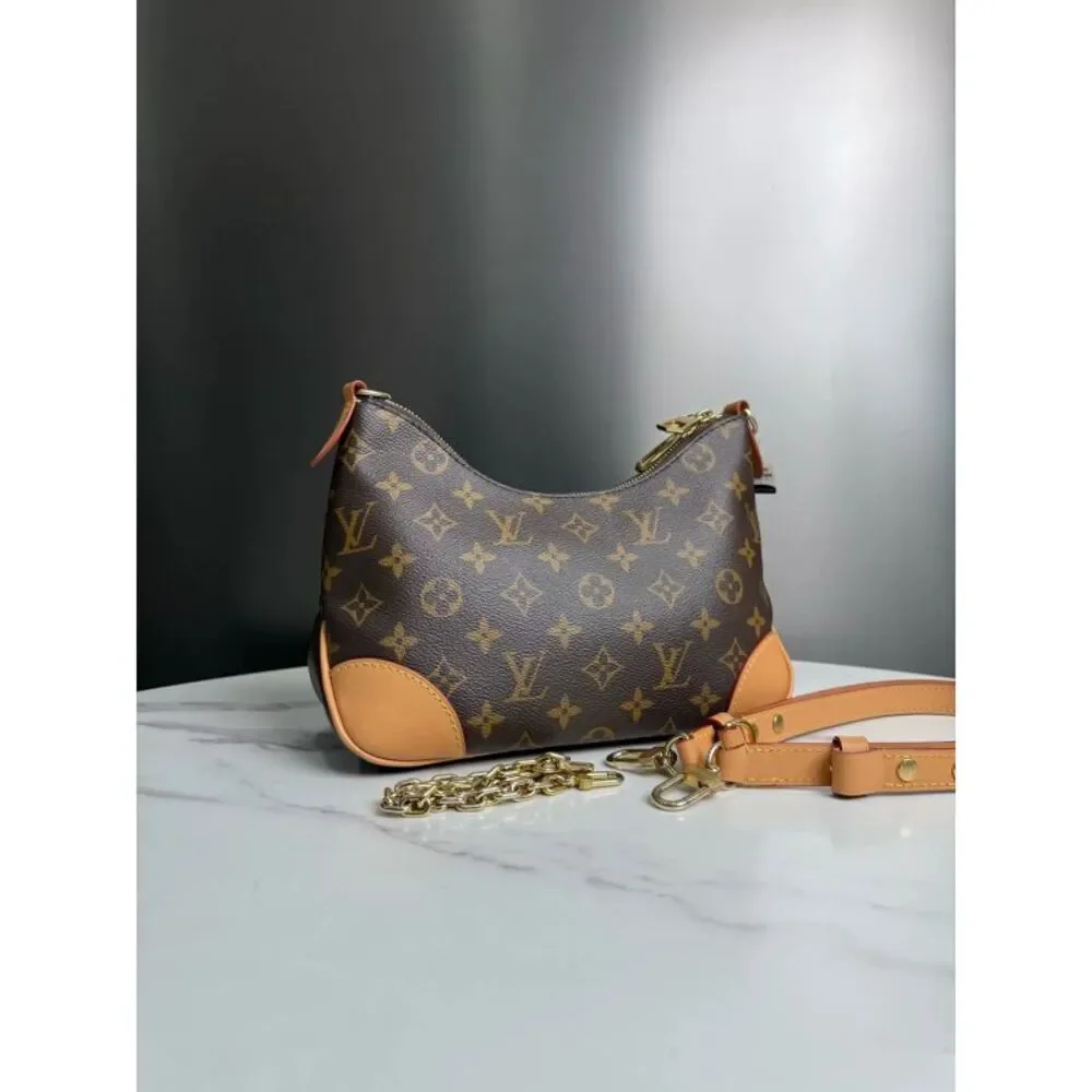 Louis Vuitton Women Pre-Loved Bag Very Good Condition